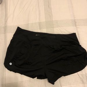 Lululemon Size 8 Shorts